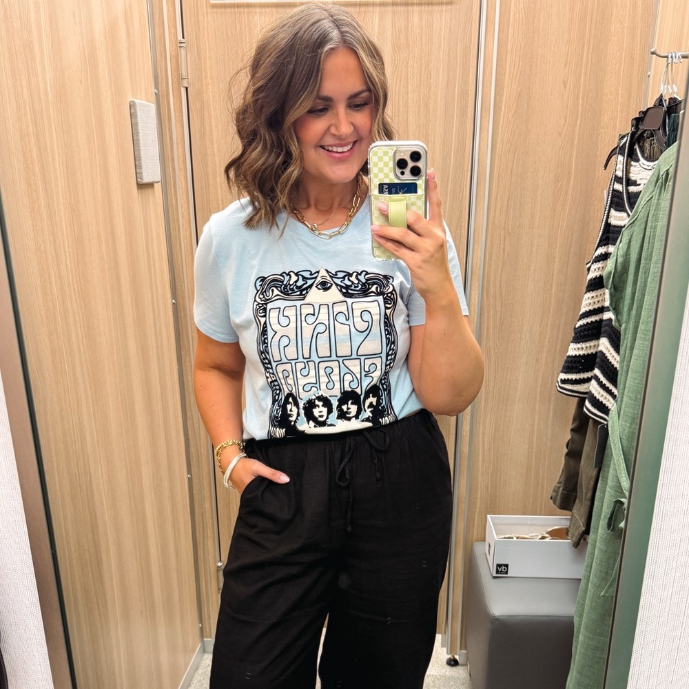 Graphic Band T-Shirt in Light Blue